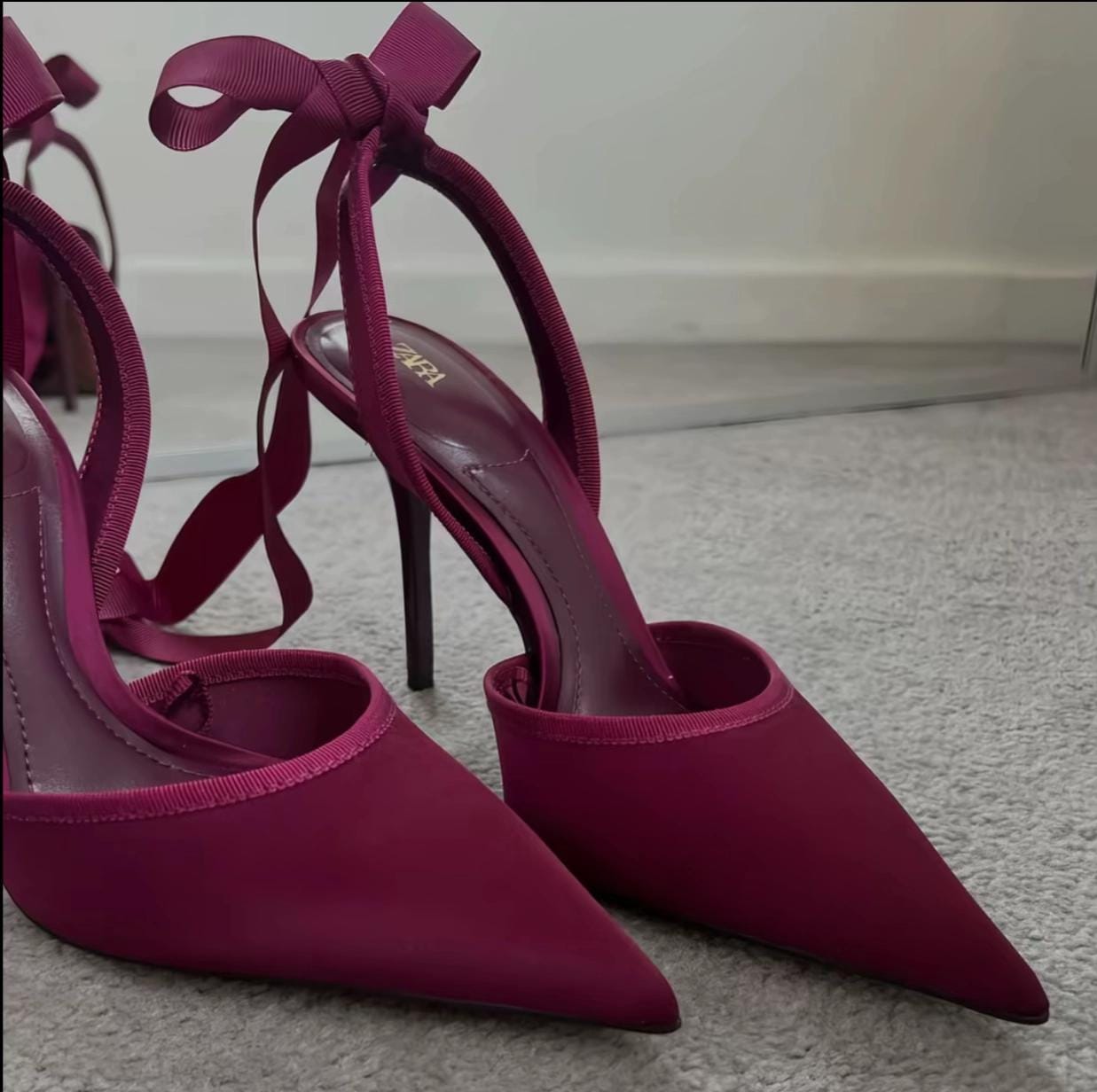 Escarpin ruban bordeaux